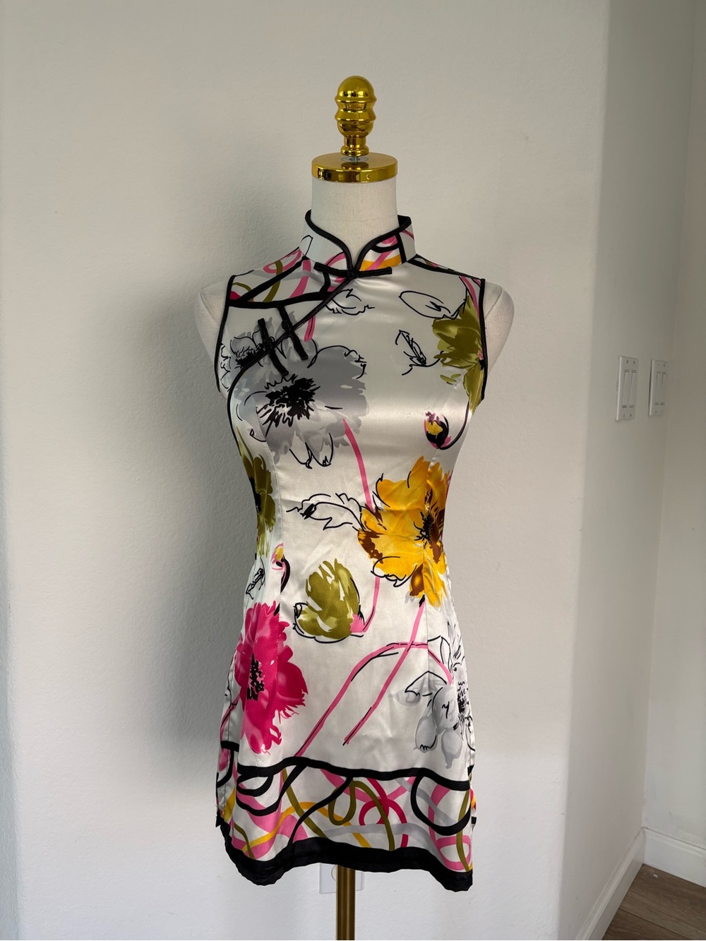 Floral Satin Cheongsam  top Dress in White with Pink & Yellow Blooms